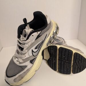Nike Gray and Black Chunky Sneakers with Cream Midsole